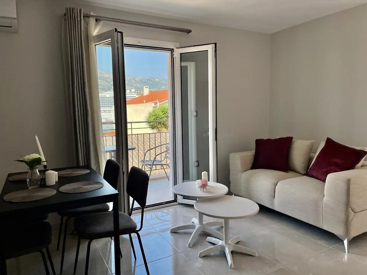 Arian Apartments Αργοστόλι 0*,  Ελλάδα