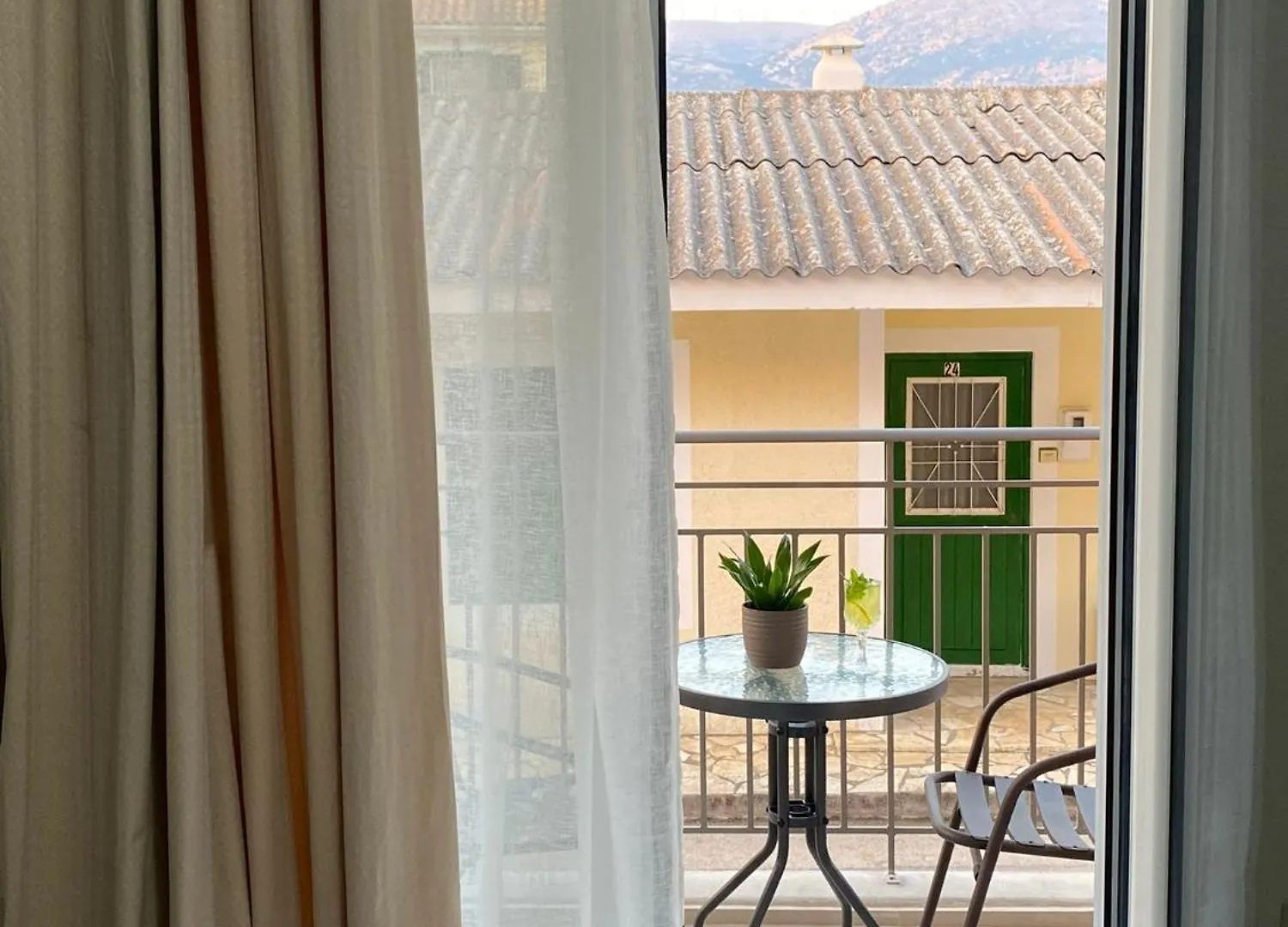 Arian Apartments Αργοστόλι